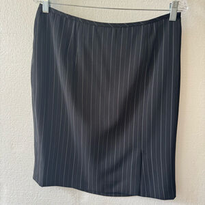 Women's Anne Klein Suits Skirt Size 12 Black Pinstripe